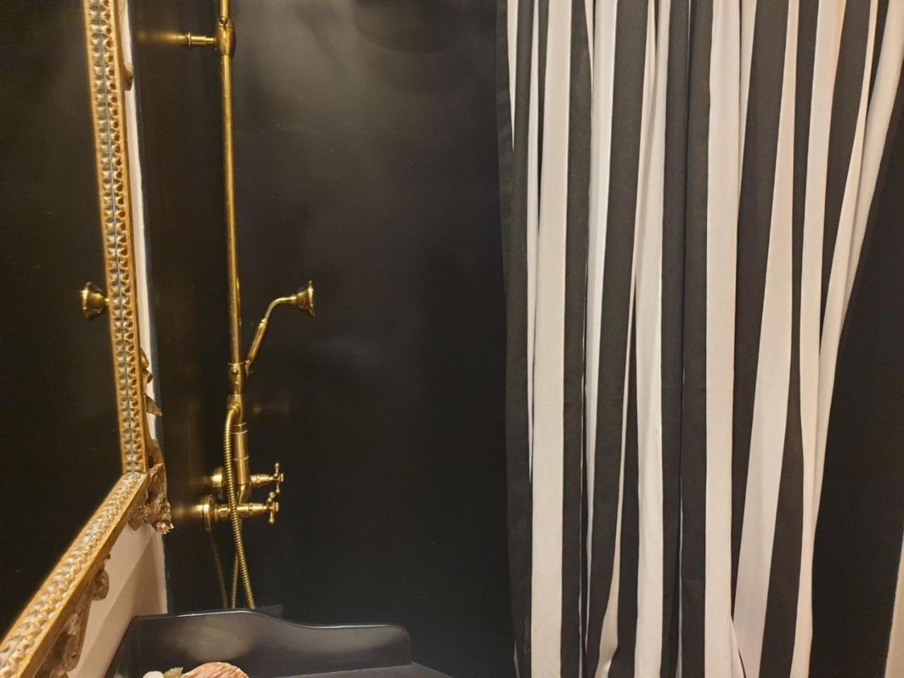 Apartment Elegante Poerio Naples