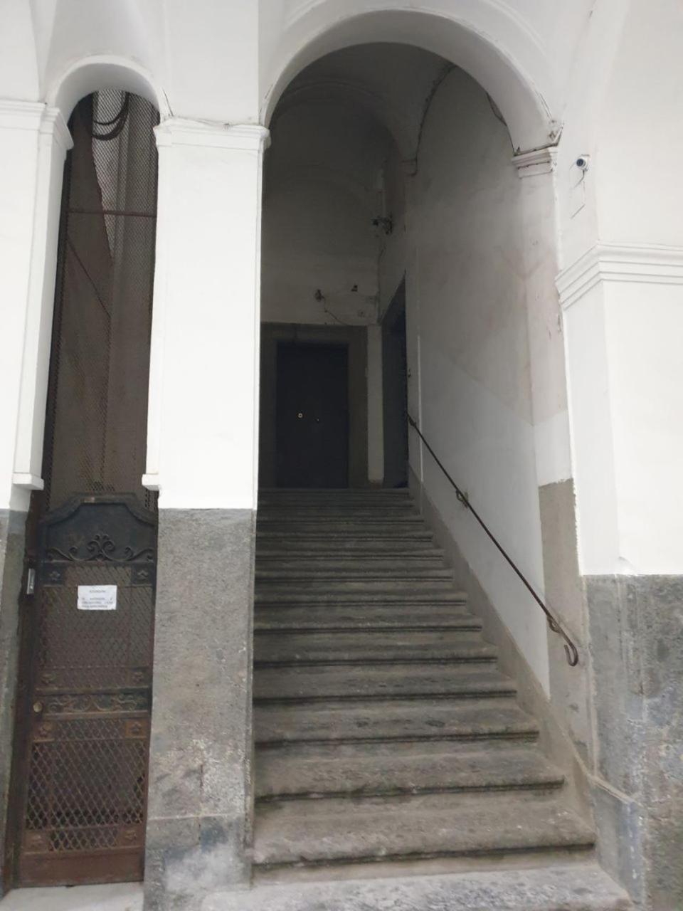 Elegante Poerio Apartment